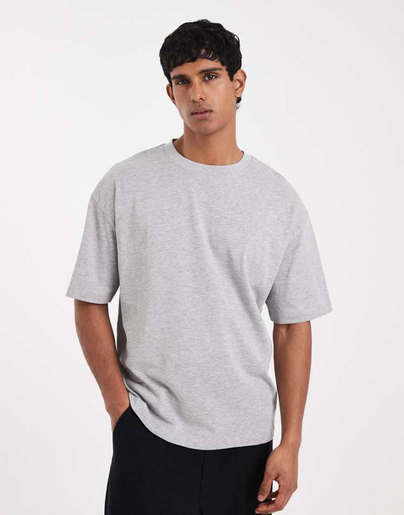 ASOS DESIGN - Oversize-T-Shirt aus schwerem Stoff in meliertem Grau von ASOS DESIGN