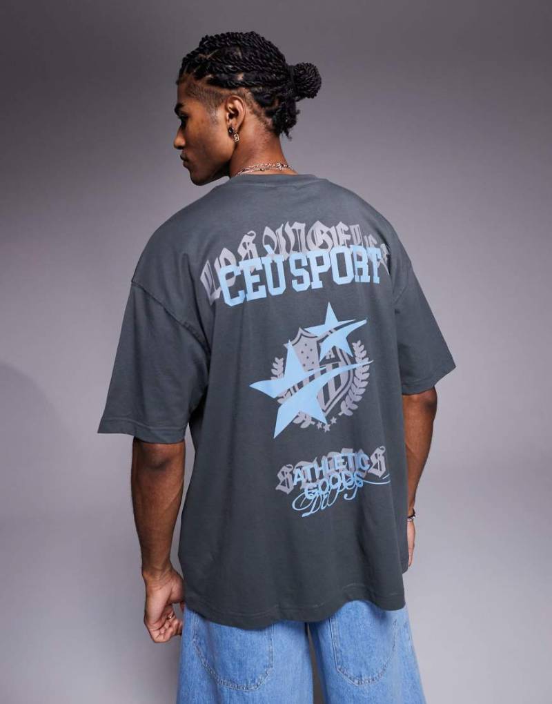 ASOS DESIGN - Oversize-T-Shirt in Anthrazit mit Sportgrafik-Grau von ASOS DESIGN