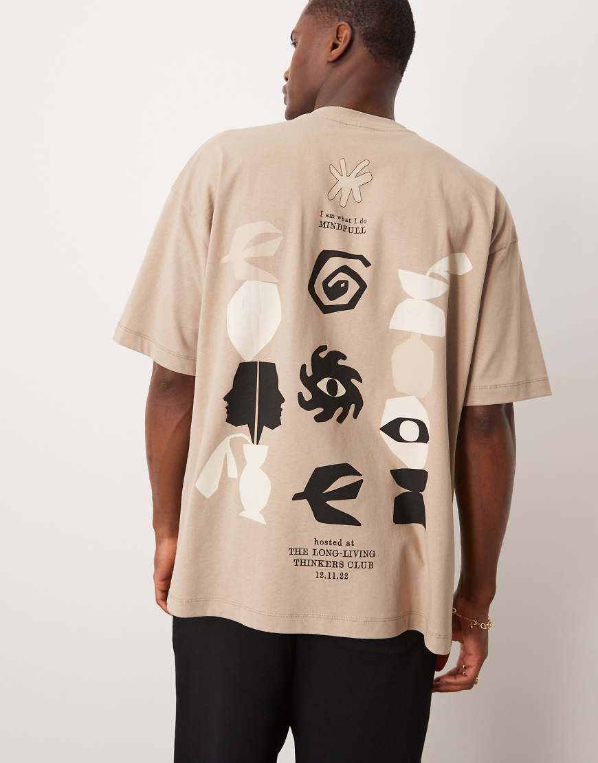 ASOS DESIGN - Oversize-T-Shirt in Beige mit abstraktem Print-Neutral ASOS DESIGN - Oversize-T-Shirt in Beige mit abstraktem Print-Neutral von ASOS DESIGN