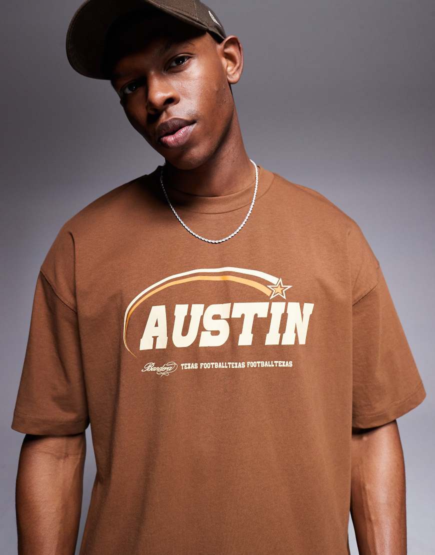 ASOS DESIGN - Oversize-T-Shirt in Braun mit City-Print von ASOS DESIGN