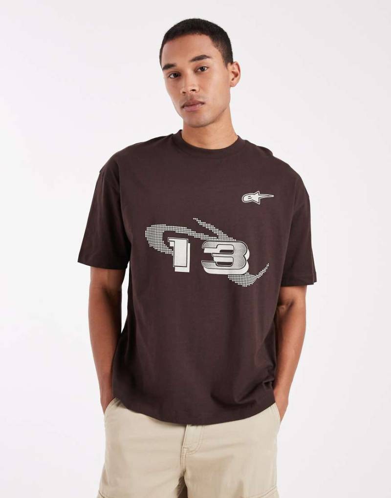 ASOS DESIGN - Oversize-T-Shirt in Braun mit Street-Print-Brown von ASOS DESIGN