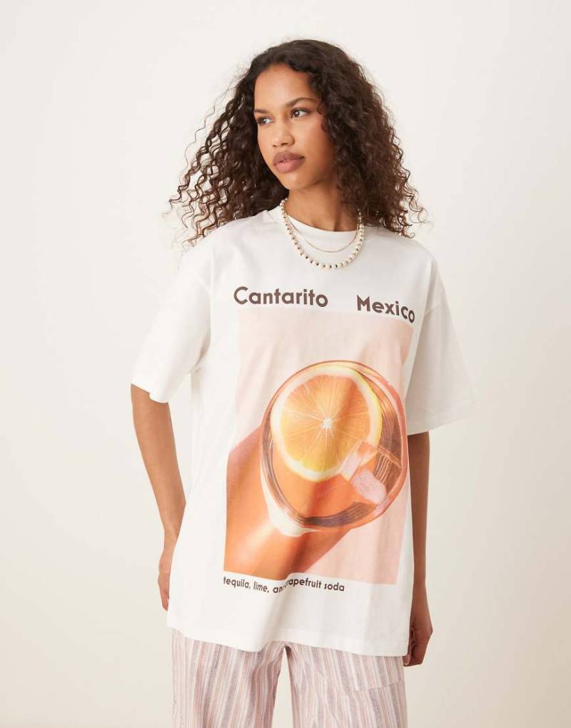 ASOS DESIGN - Oversize-T-Shirt in Creme mit Mexico-Cocktail-Print-Bunt von ASOS DESIGN
