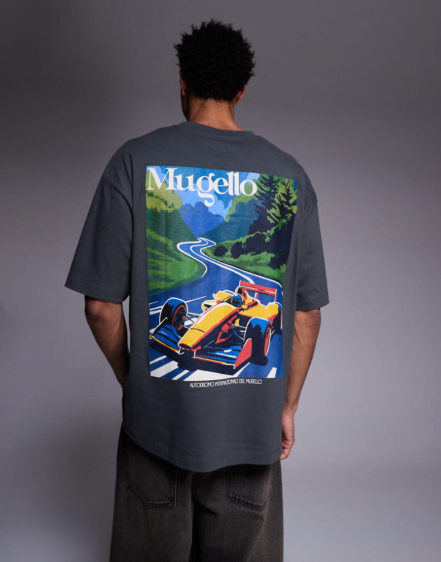 ASOS DESIGN - Oversize-T-Shirt in Dunkelgrau mit Rennwagen-Grafik von ASOS DESIGN