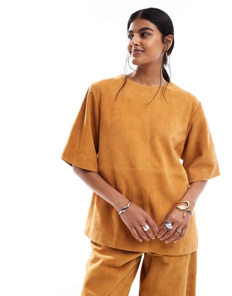 ASOS DESIGN - Oversize-T-Shirt in Ingwer-Orange aus Wildleder mit Kokon-Ärmeln, Kombiteil von ASOS DESIGN