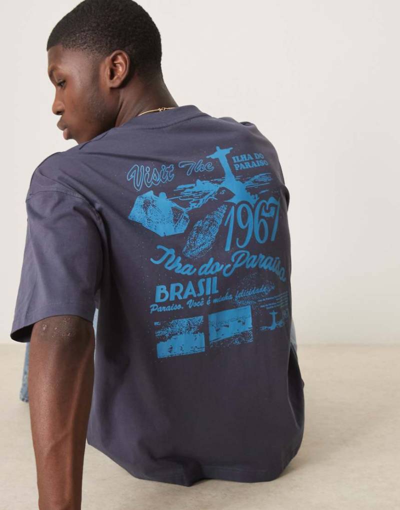 ASOS DESIGN - Oversize-T-Shirt in Marineblau mit Stadtnamen-Grafikprint von ASOS DESIGN