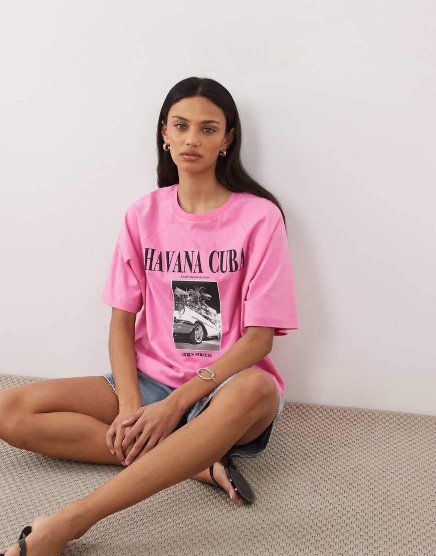 ASOS DESIGN - Oversize-T-Shirt in Rosa mit Kuba-Fotoprint von ASOS DESIGN