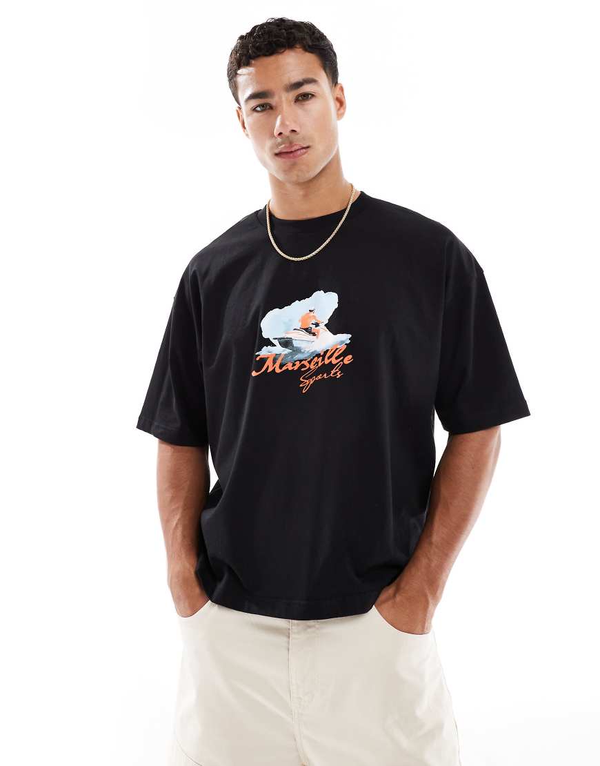ASOS DESIGN - Oversize-T-Shirt in Schwarz in Boxy-Passform mit Sport-Grafikprint ASOS DESIGN - Oversize-T-Shirt in Schwarz in Boxy-Passform mit Sport-Grafikprint von ASOS DESIGN