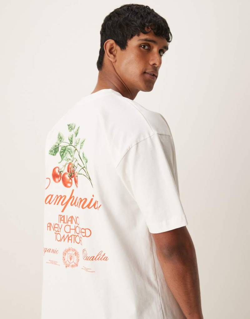 ASOS DESIGN - Oversize-T-Shirt in Weiß aus schweren Stoff mit Brust-Print von ASOS DESIGN