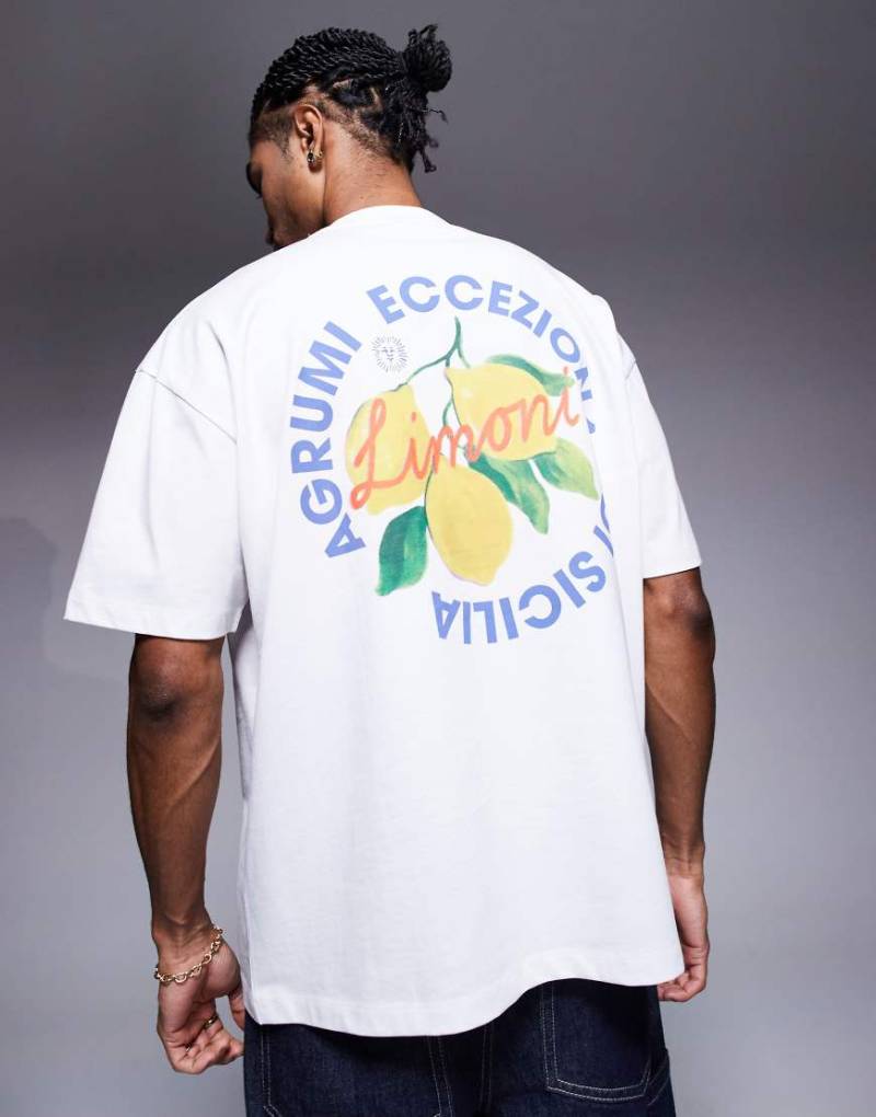 ASOS DESIGN - Oversize-T-Shirt in Weiß mit Frucht-Grafik von ASOS DESIGN