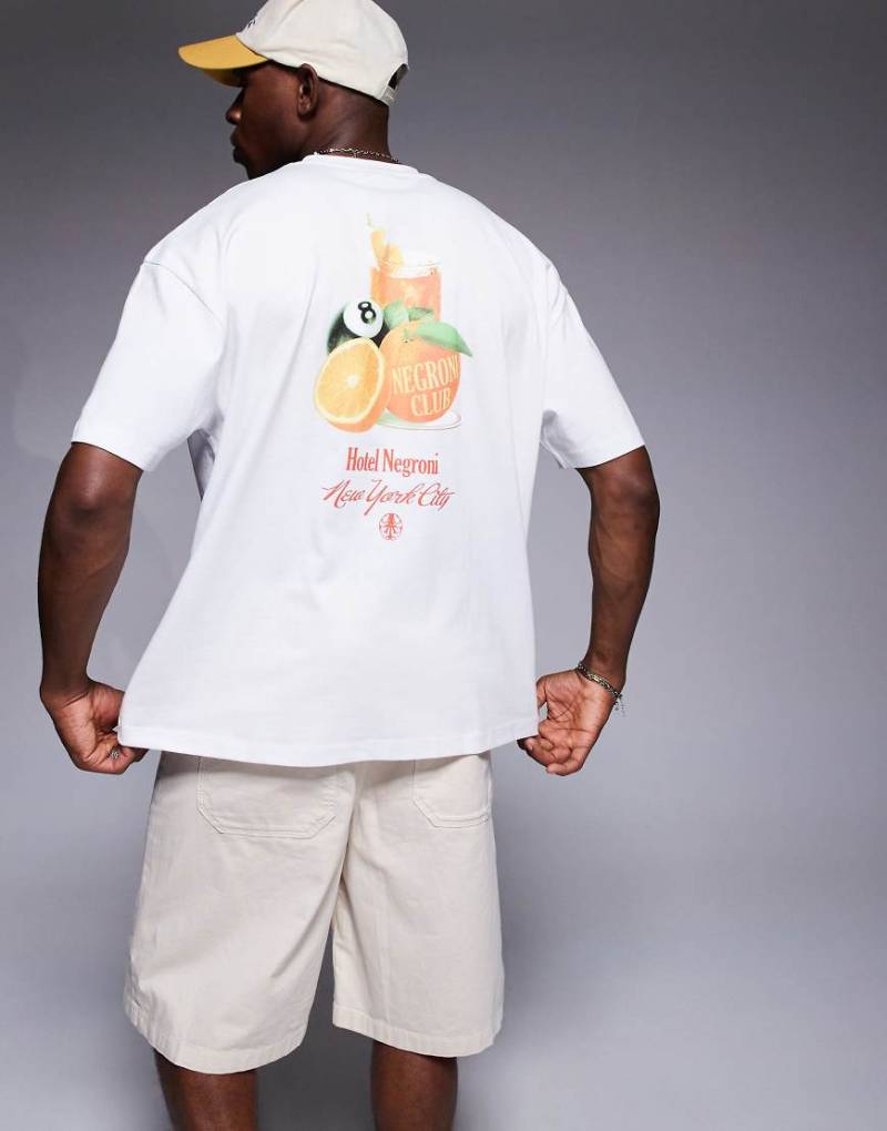 ASOS DESIGN - Oversize-T-Shirt in Weiß mit Frucht-Grafik von ASOS DESIGN