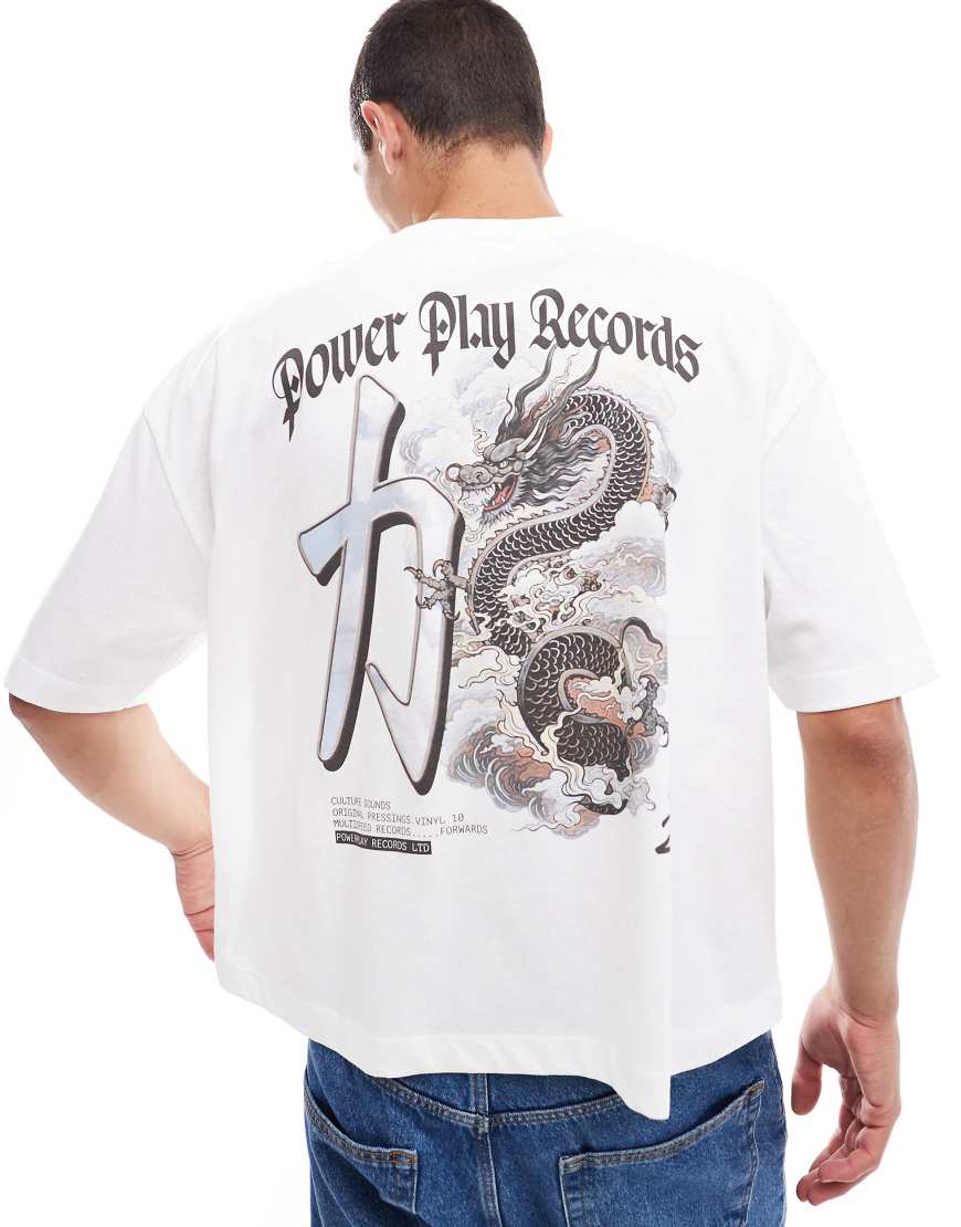 ASOS DESIGN - Oversize-T-Shirt in Weiß mit Rückenprint ASOS DESIGN - Oversize-T-Shirt in Weiß mit Rückenprint von ASOS DESIGN