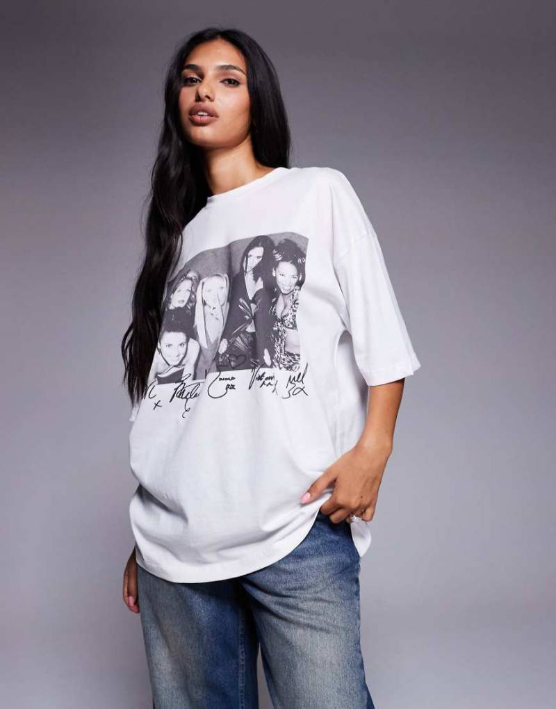 ASOS DESIGN - Oversize-T-Shirt in Weiß mit Spice-Girls-Aufdruck von ASOS DESIGN