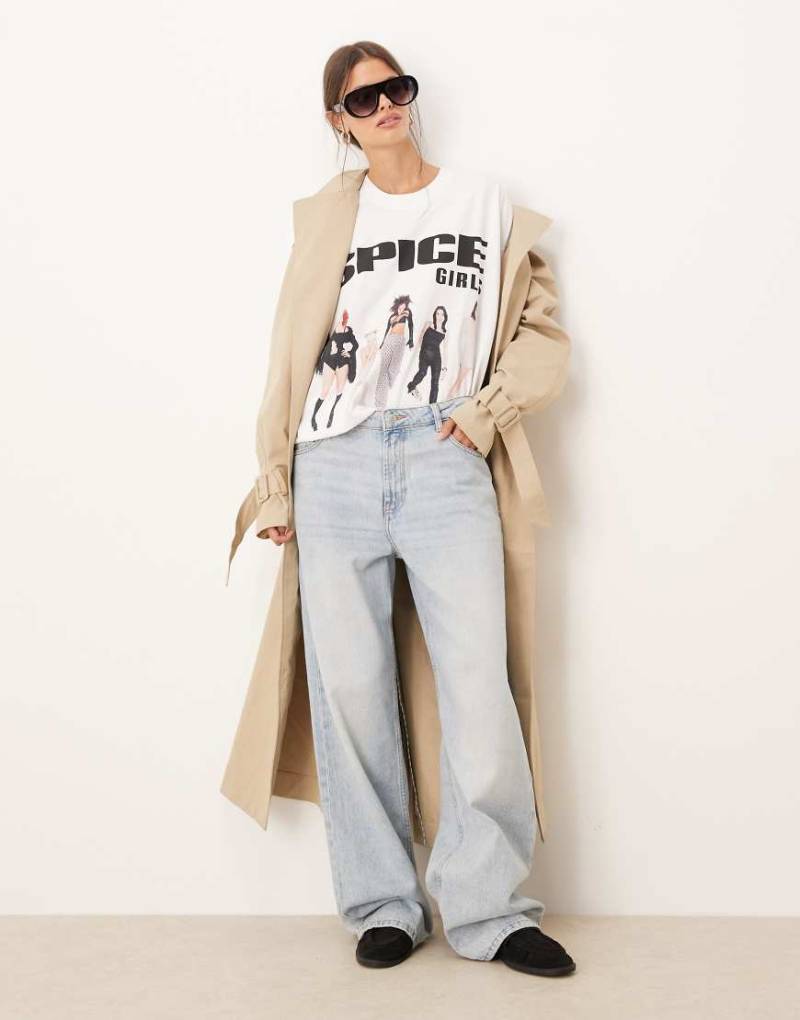 ASOS DESIGN - Oversize-T-Shirt in Weiß mit Spice-Girls-Aufdruck von ASOS DESIGN
