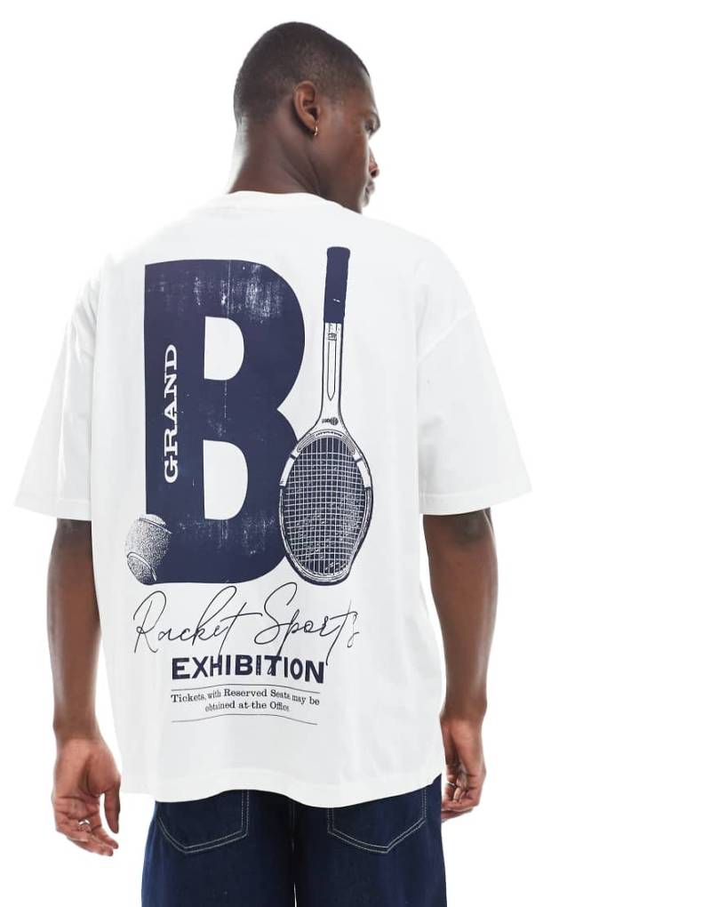 ASOS DESIGN - Oversize-T-Shirt in Weiß mit Sport-Print von ASOS DESIGN