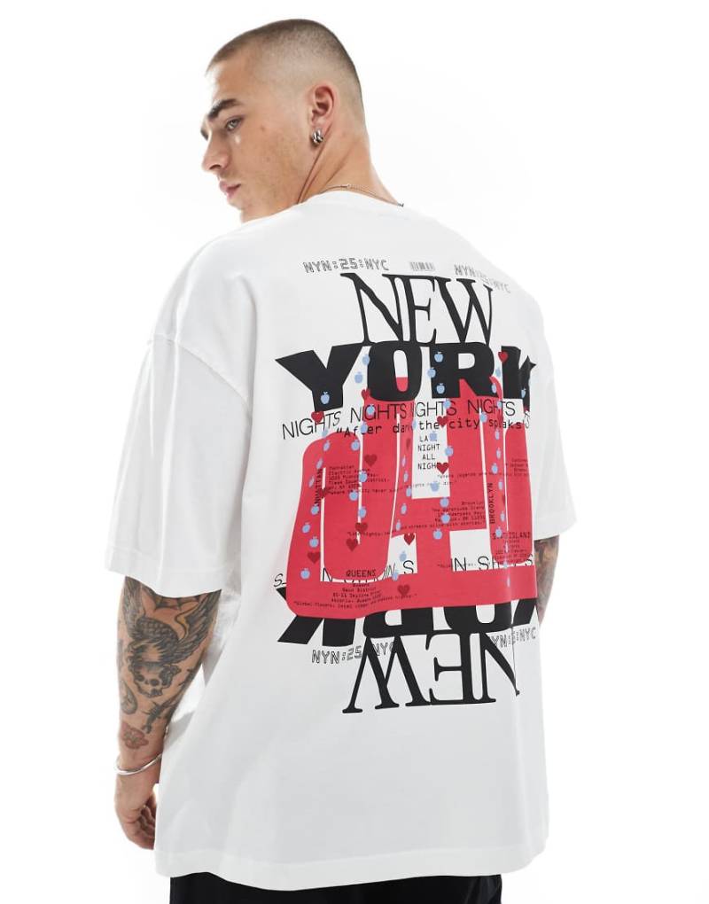 ASOS DESIGN - Oversize-T-Shirt in Weiß mit Stadtnamen-Grafikprint von ASOS DESIGN