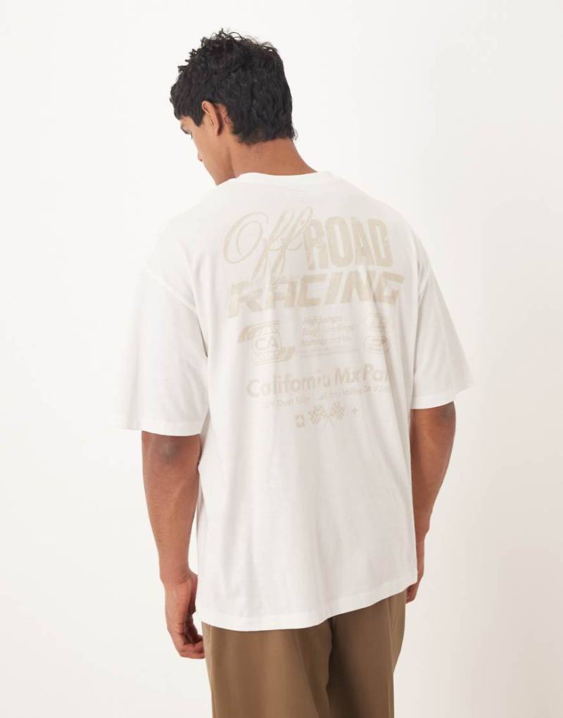 ASOS DESIGN - Oversize-T-Shirt in Weiß mit Street-Prints von ASOS DESIGN