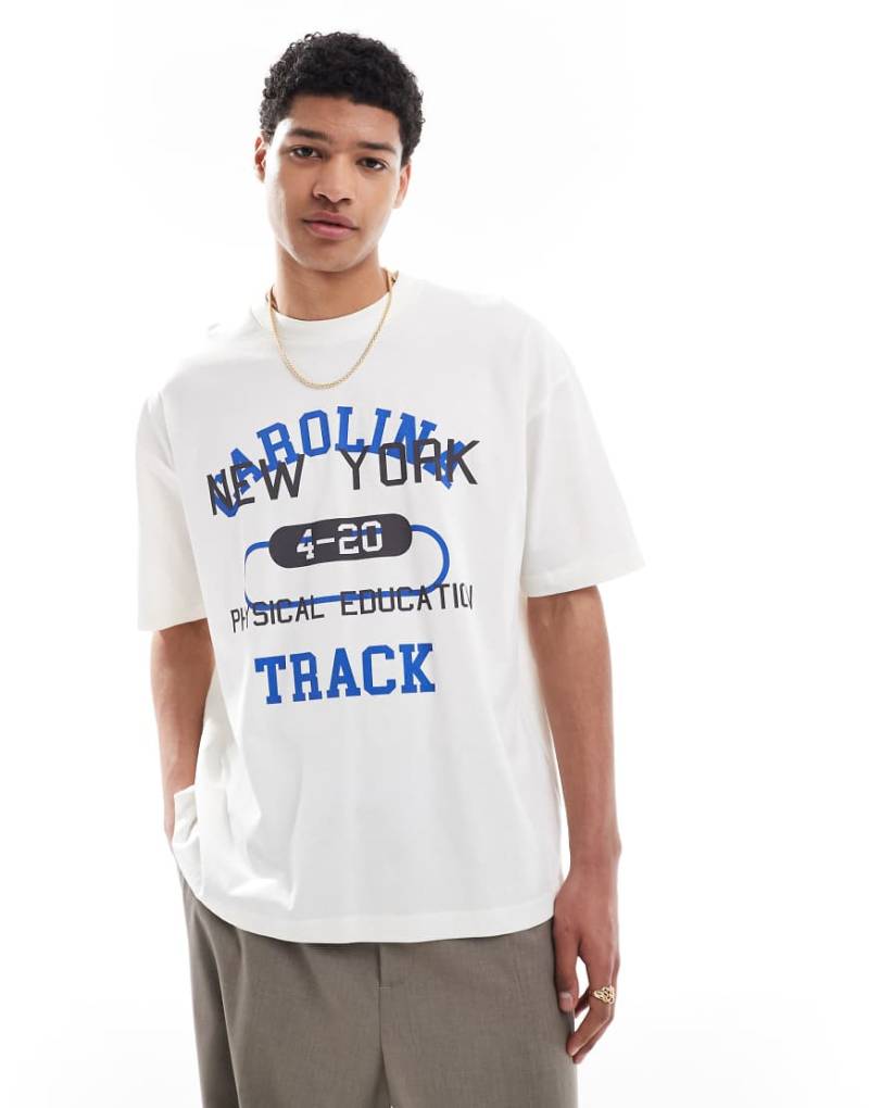 ASOS DESIGN - Oversize-T-Shirt in Wollweiß mit Sport-Grafik von ASOS DESIGN