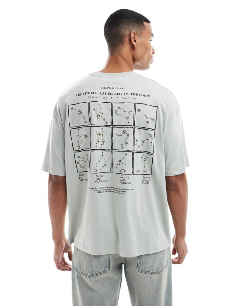 ASOS DESIGN - Oversize-T-Shirt in blassem Grau mit Himmelskörper-Print von ASOS DESIGN