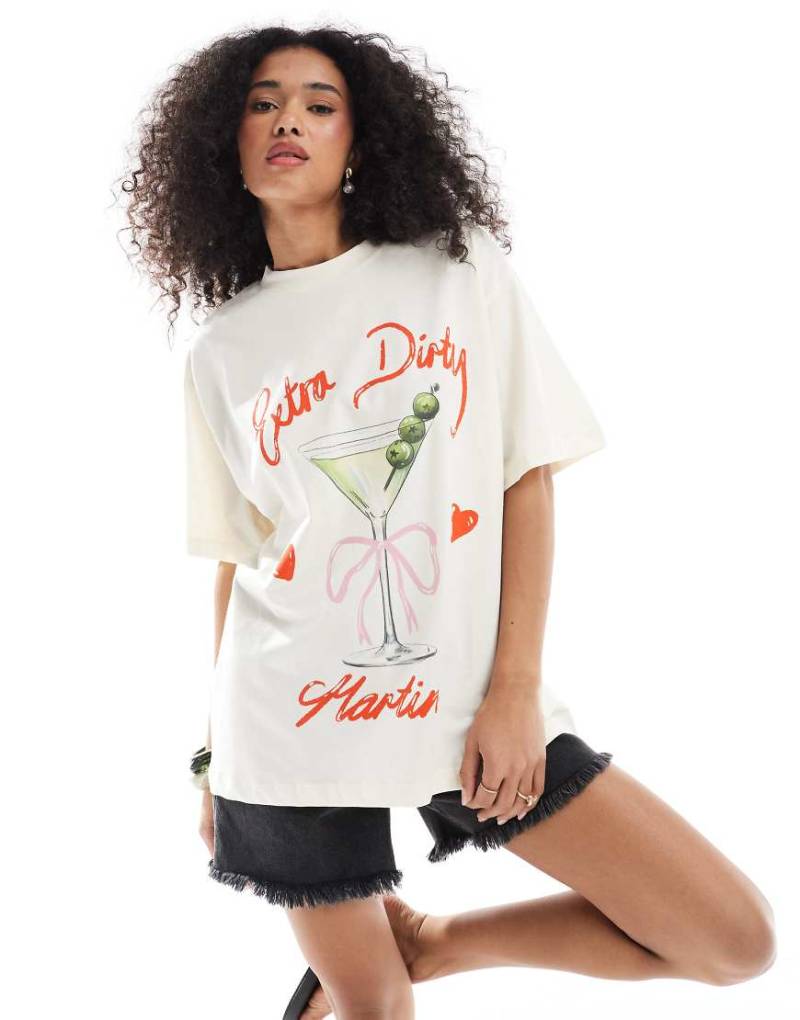 ASOS DESIGN - Oversize-T-Shirt mit Martini-Grafikprint-Weiß von ASOS DESIGN