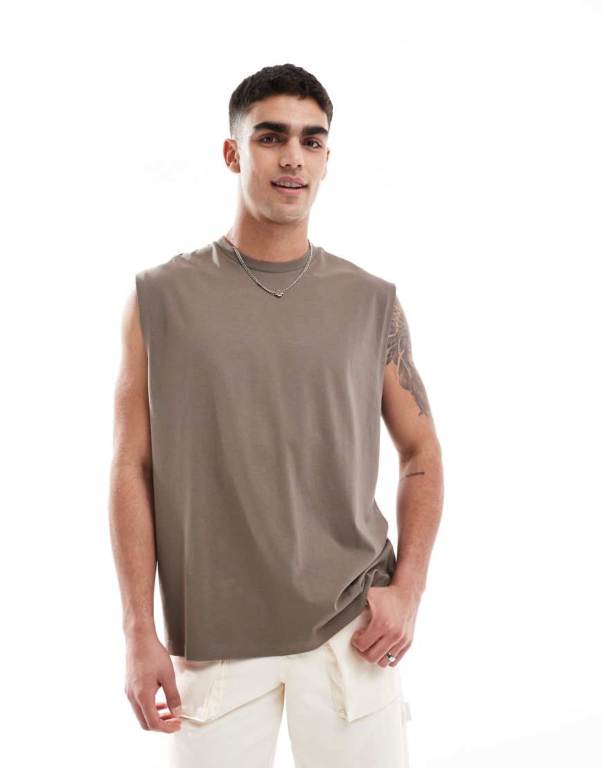 ASOS DESIGN - Oversize-Tanktop in Braun ASOS DESIGN - Oversize-Tanktop in Braun von ASOS DESIGN