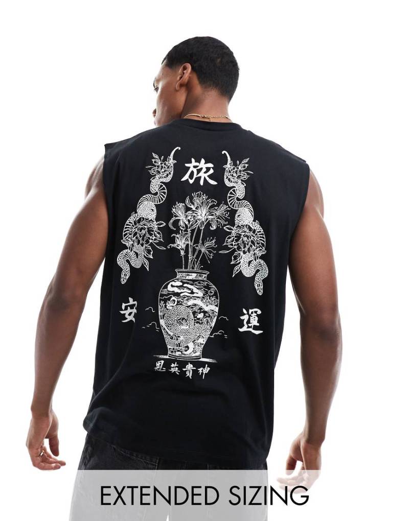 ASOS DESIGN - Oversize-Trägertop in Schwarz mit Souvenir-Rückenprint von ASOS DESIGN