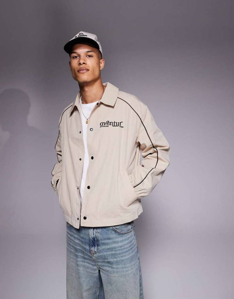 ASOS DESIGN - Oversize-Trainerjacke in Steinbeige mit Stickerei-Neutral von ASOS DESIGN