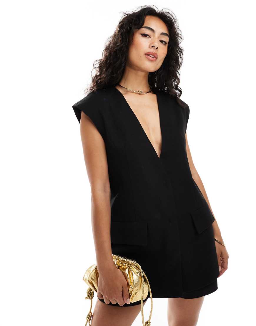 ASOS DESIGN - Oversize-Weste in Schwarz mit überschnittenen Schultern ASOS DESIGN - Oversize-Weste in Schwarz mit überschnittenen Schultern von ASOS DESIGN