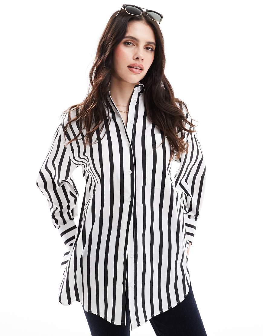 ASOS DESIGN - Oversized-Hemd in Schwarz und Weiß gestreift-Bunt von ASOS DESIGN