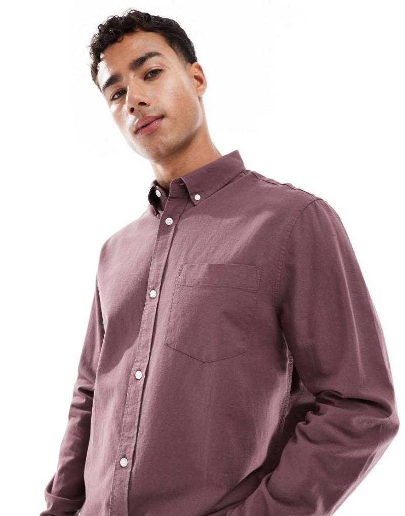 ASOS DESIGN - Oxford-Hemd in Braun mit regulärer Passform von ASOS DESIGN
