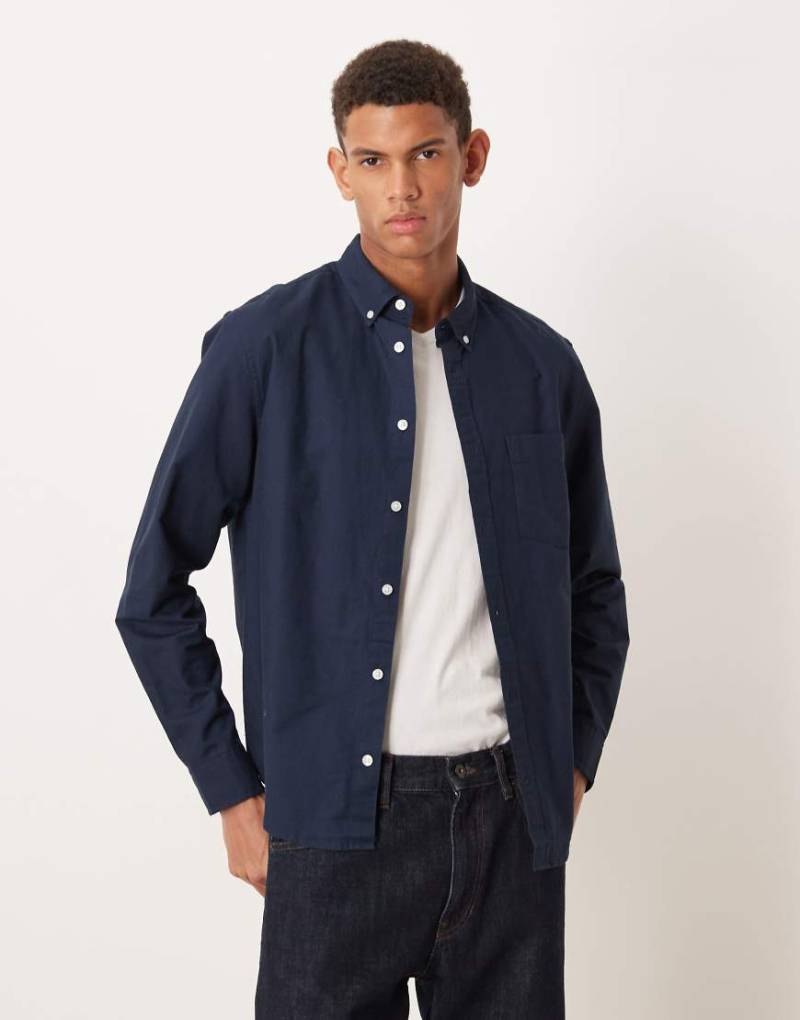 ASOS DESIGN - Oxford-Hemd in Marineblau mit regulärer Passform von ASOS DESIGN