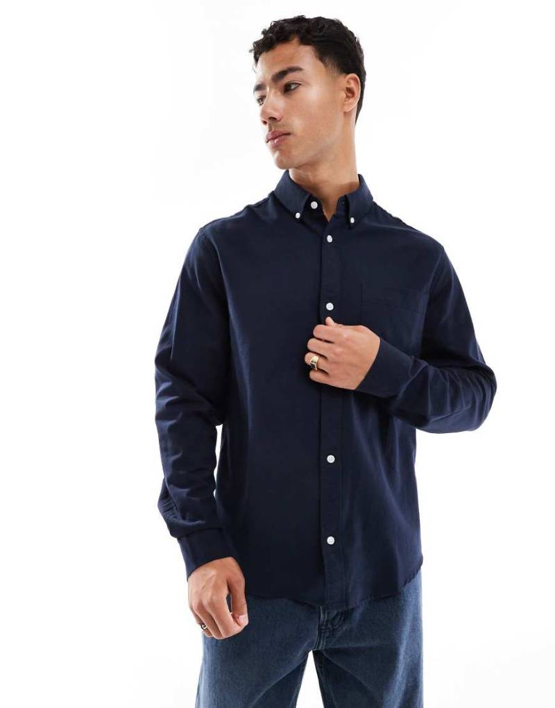 ASOS DESIGN - Oxford-Hemd in Marineblau mit regulärer Passform von ASOS DESIGN