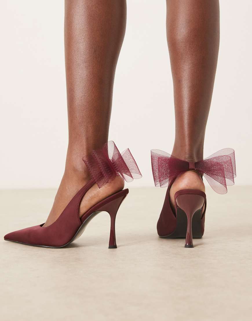 ASOS DESIGN - Pansy - High Heels in Burgunderrot mit Schleifendetail aus Netzstoff von ASOS DESIGN