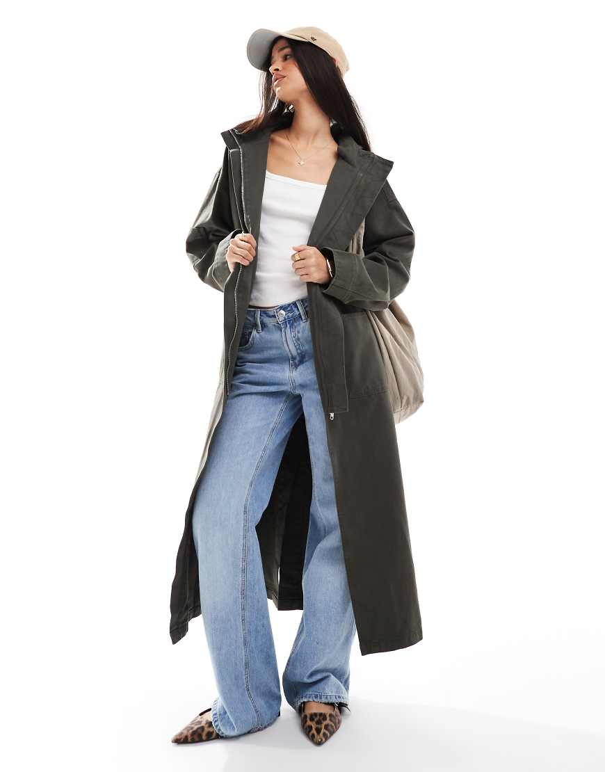 ASOS DESIGN - Parka aus Denim in verwaschenem Khaki-Grün ASOS DESIGN - Parka aus Denim in verwaschenem Khaki-Grün von ASOS DESIGN