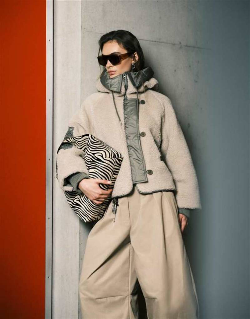 ASOS DESIGN - Parka in Khaki aus Teddyfleece mit Kontrast-Details-Grün von ASOS DESIGN