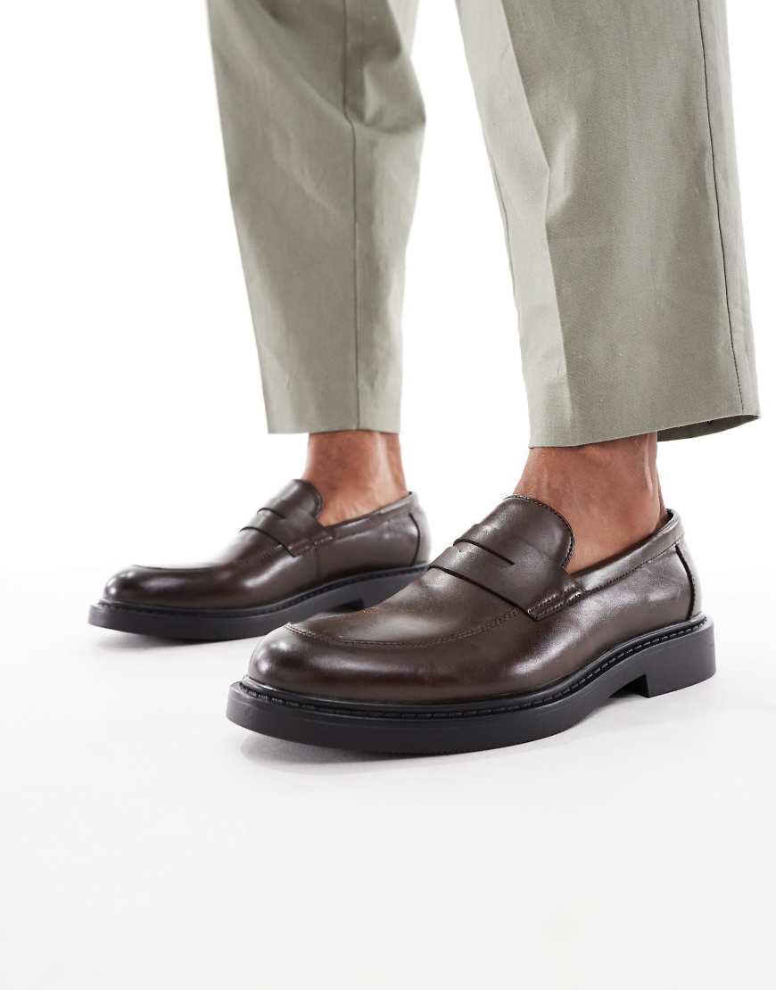 ASOS DESIGN - Penny-Loafer in Braun-Brown von ASOS DESIGN