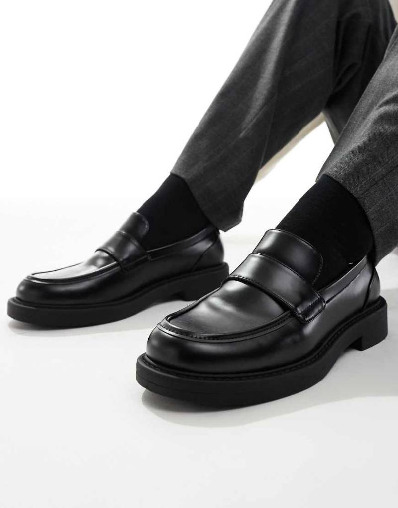 ASOS DESIGN - Penny-Loafer in Schwarz von ASOS DESIGN