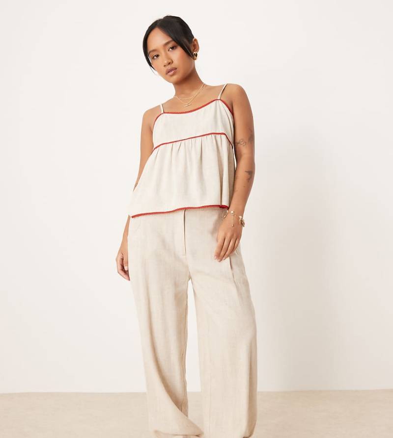 ASOS DESIGN Petite - Schmal zulaufende Hose in Steingrau mit Leinenanteil und Bundfalten-Neutral von ASOS DESIGN