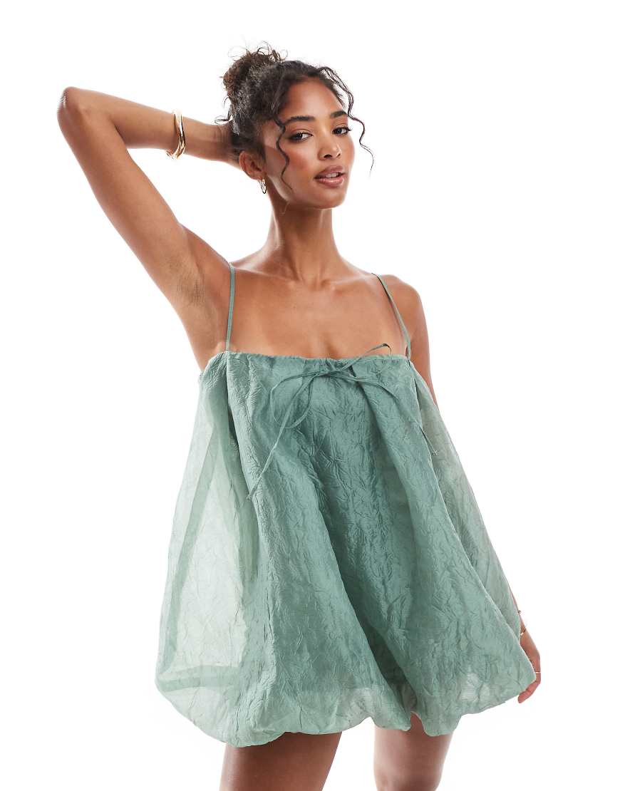 ASOS DESIGN - Playsuit in Mint mit eckigem Ausschnitt und Ballonsaum-Grün von ASOS DESIGN