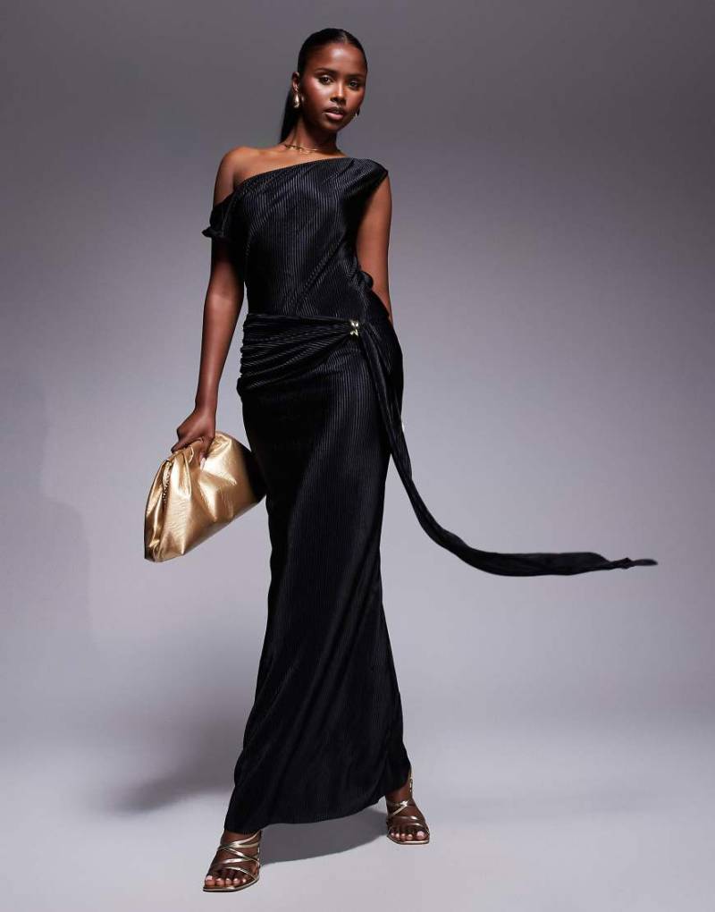 ASOS DESIGN - Plissee-Maxikleid in Schwarz mit verdrehter abfallender Schulterpartie und geraffter Drapierung von ASOS DESIGN