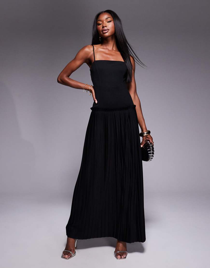 ASOS DESIGN - Plissiertes Maxikleid in Schwarz mit eckigem Ausschnitt und tiefer Taille von ASOS DESIGN