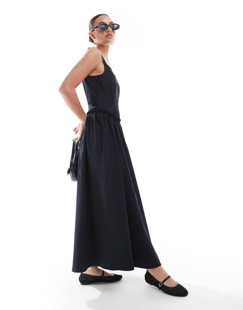 ASOS DESIGN - Popeline-Maxikleid in Schwarz mit tiefer Taille und Korsettdetail von ASOS DESIGN