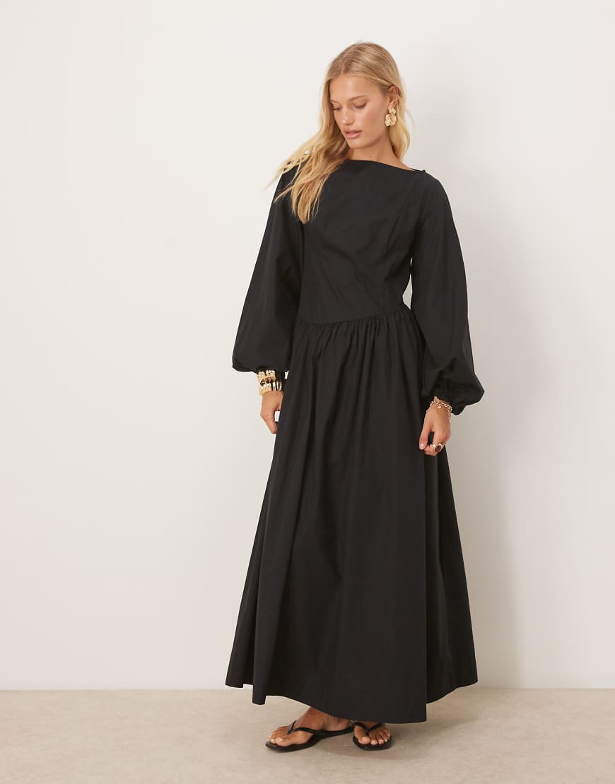 ASOS DESIGN - Popeline-Maxikleid in Schwarz mit voluminösen Ärmeln von ASOS DESIGN
