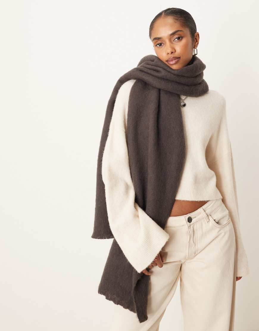 ASOS DESIGN - Premium - Breiter gewebter Schal aus Wollmix in Schokoladenbraun-Brown von ASOS DESIGN