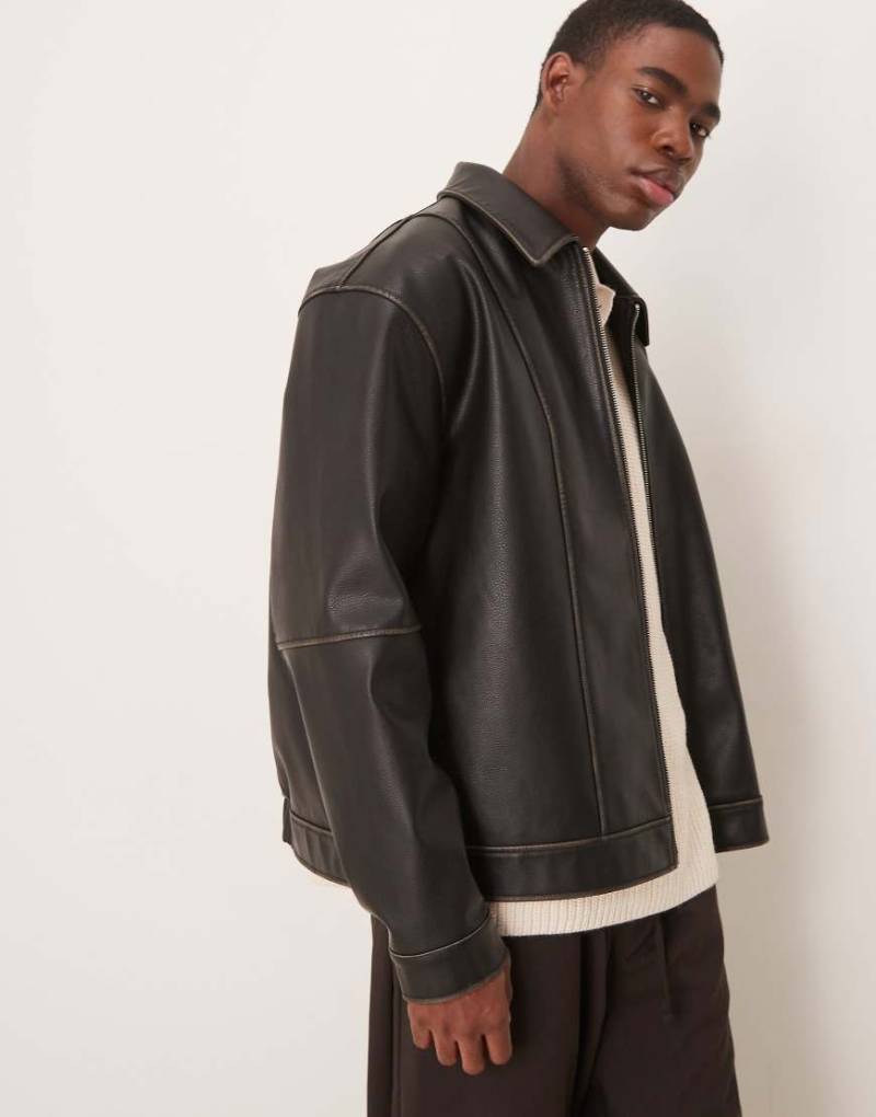 ASOS DESIGN - Premium - Harrington-Jacke in Braun aus Kunstleder von ASOS DESIGN