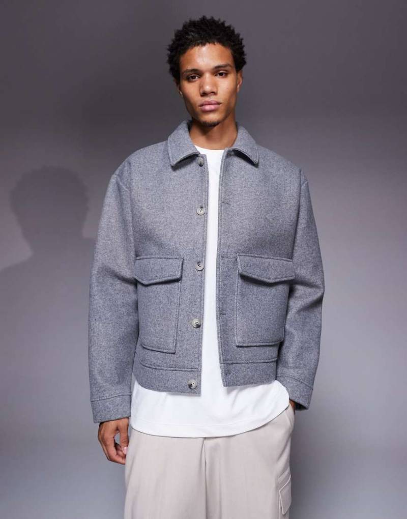ASOS DESIGN - Premium - Kastige Oversize-Hemdjacke in Grau aus Filz von ASOS DESIGN