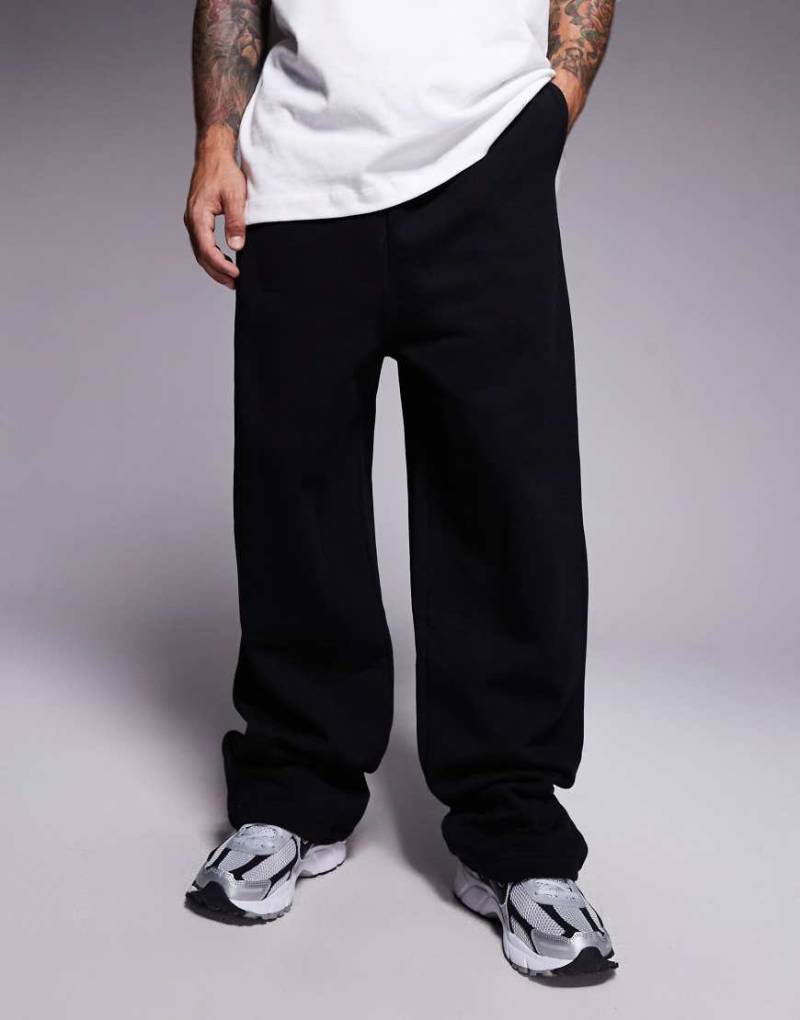 ASOS DESIGN - Premium - Schwere Jogginghose in Schwarz mit weitem Bein, 400 g/m² von ASOS DESIGN