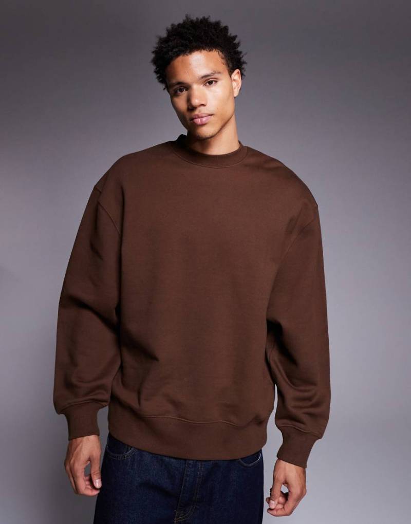 ASOS DESIGN - Premium - Schweres Oversize-Sweatshirt in Braun, 400 g/m²-Brown von ASOS DESIGN
