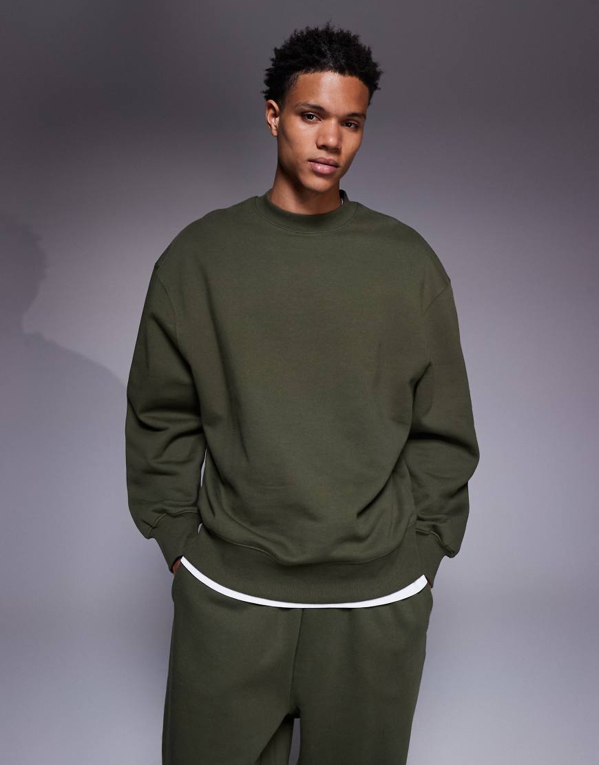 ASOS DESIGN - Premium - Schweres Oversize-Sweatshirt in Khaki, 400 g/m²-Grün von ASOS DESIGN
