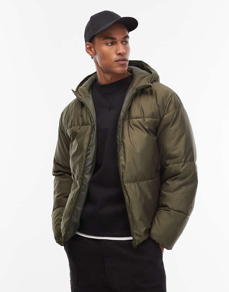 ASOS DESIGN - Pufferjacke aus peakMAX-Material in Khaki-Grün von ASOS DESIGN
