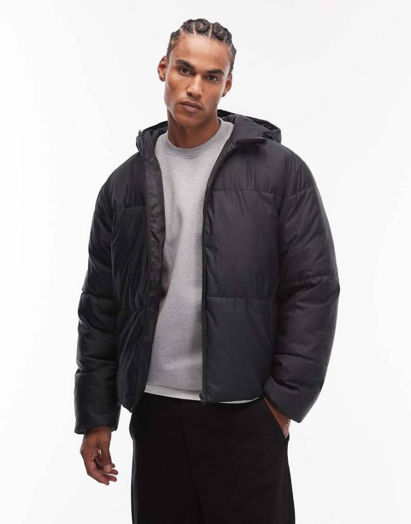 ASOS DESIGN - Pufferjacke aus peakMAX-Material in Schwarz von ASOS DESIGN